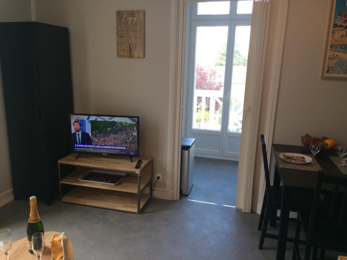 Dinard: Studio A 100 M De La Plage De L'Ecluse Екстер'єр фото